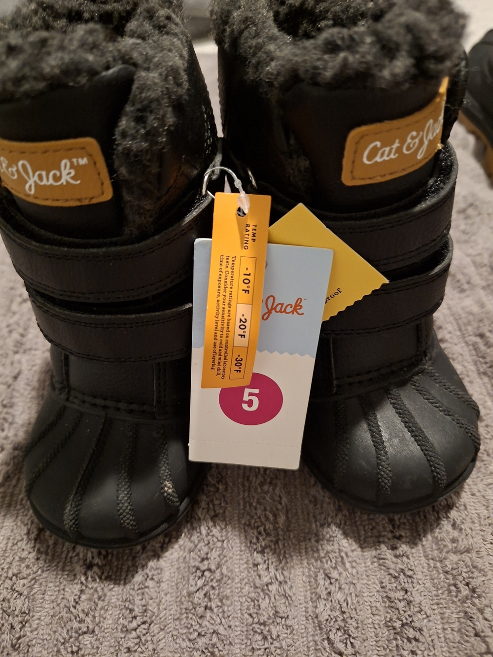 Cat & Jack Black Kids Snow Boots Size 5
